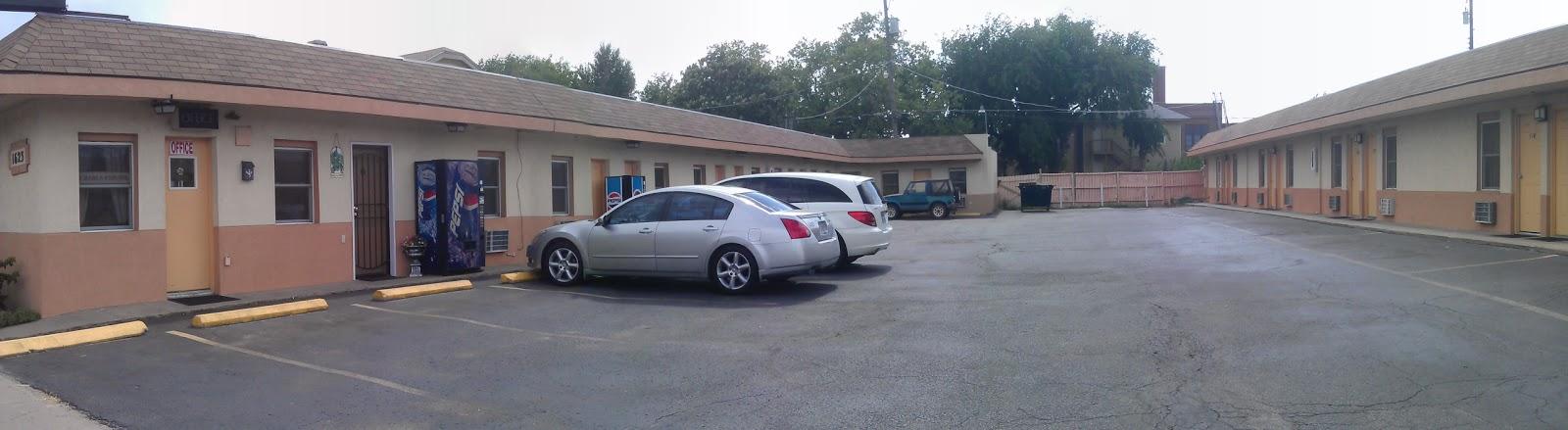 Frontier Motel